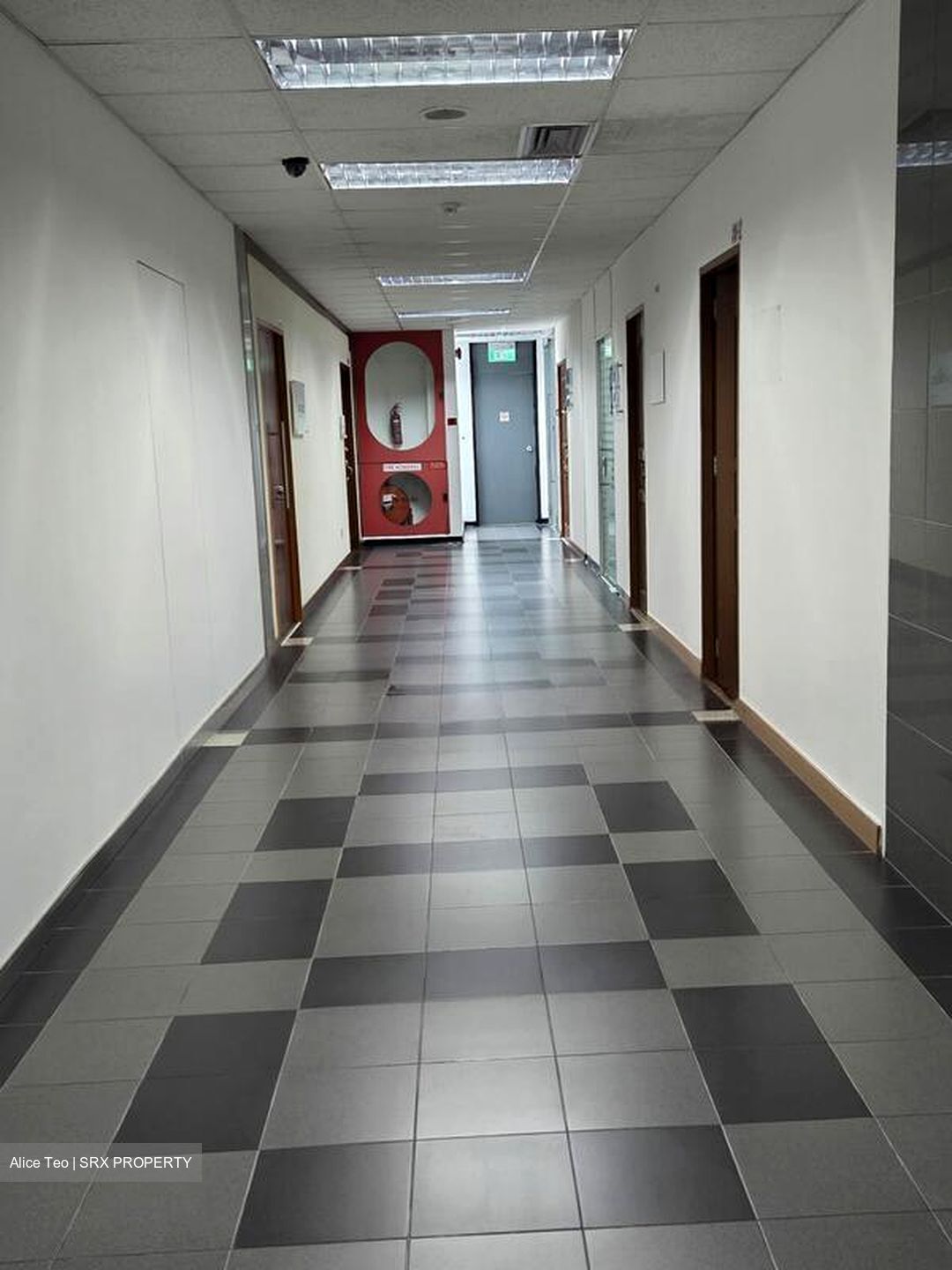 High Street Plaza (D6), Office #521856091